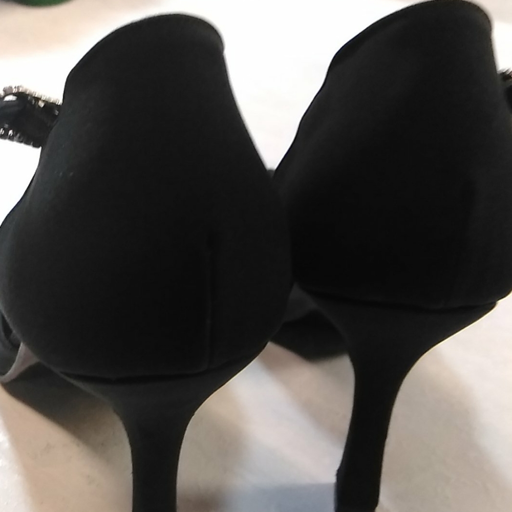 Versani made in Italy heels Black Color size 7 - Picture 10 of 12